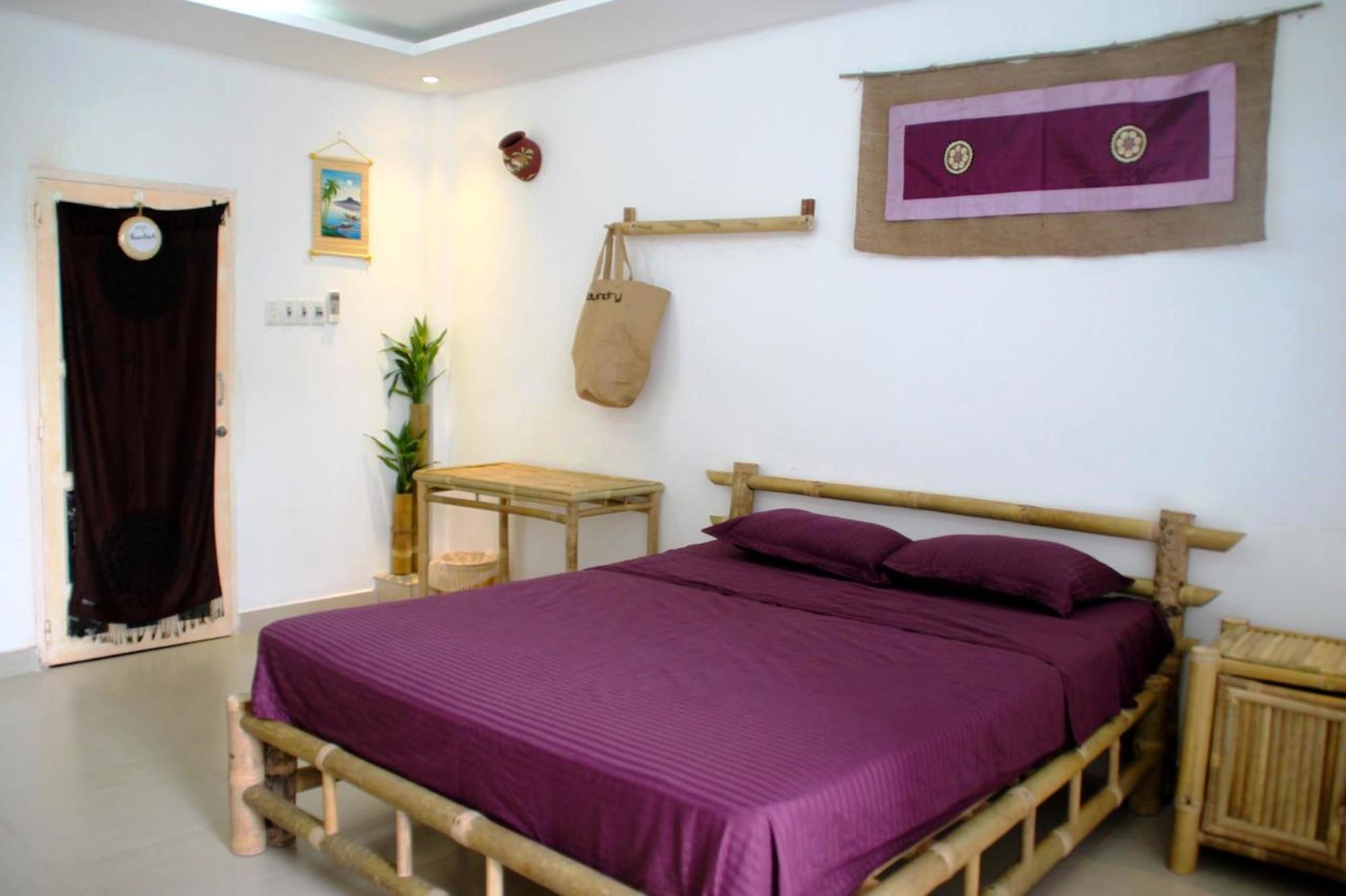 Nguyen Shack Saigon - Little Museum Khách sạn TP. Hồ Chí Minh